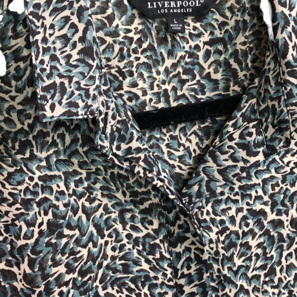LIVERPOOL Los Angles PrintLong Sleeve Button Front Shirt Size Large - Picture 4 of 13